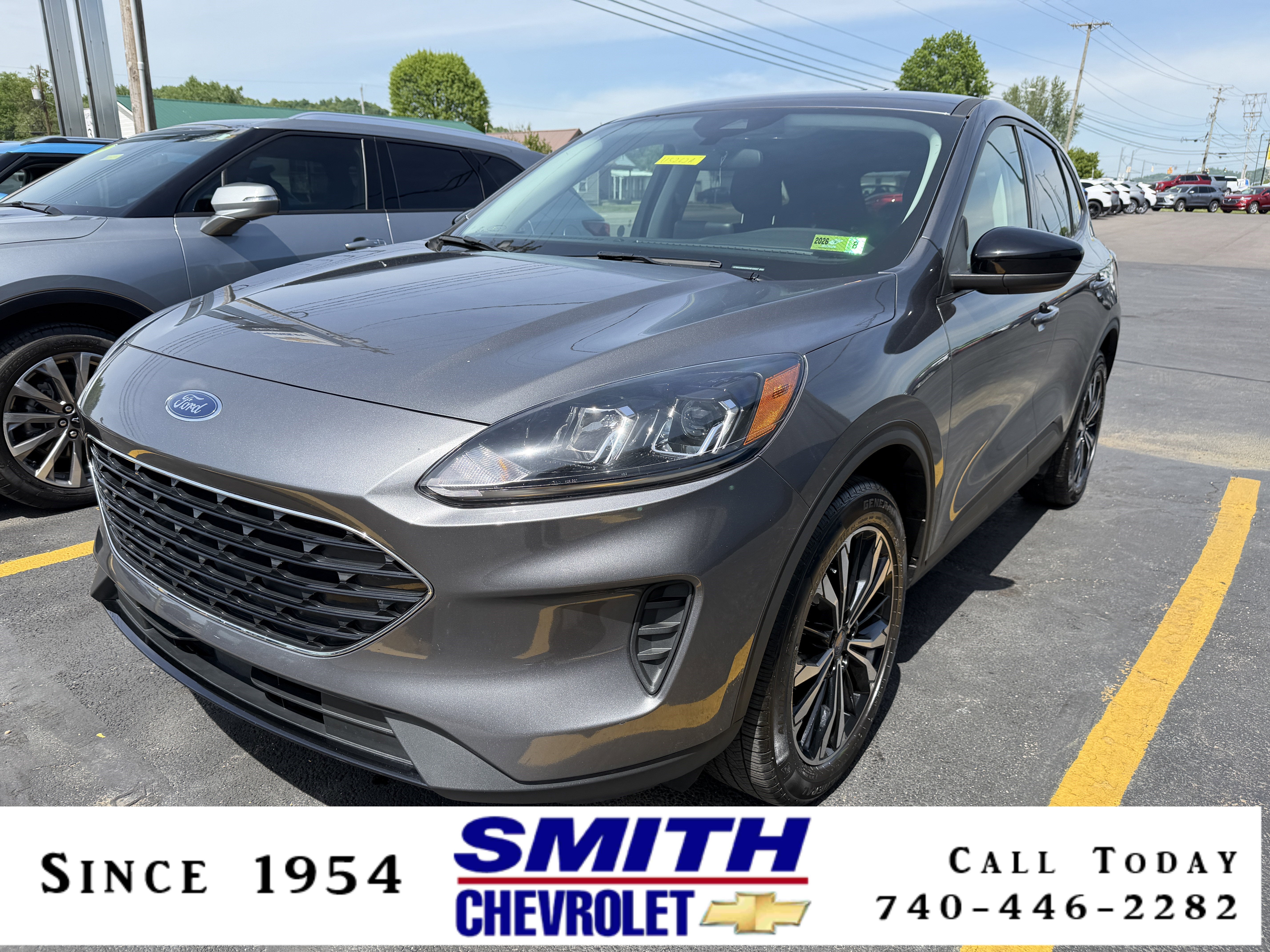 2022 Ford Escape SE in Other — front three-quarter view