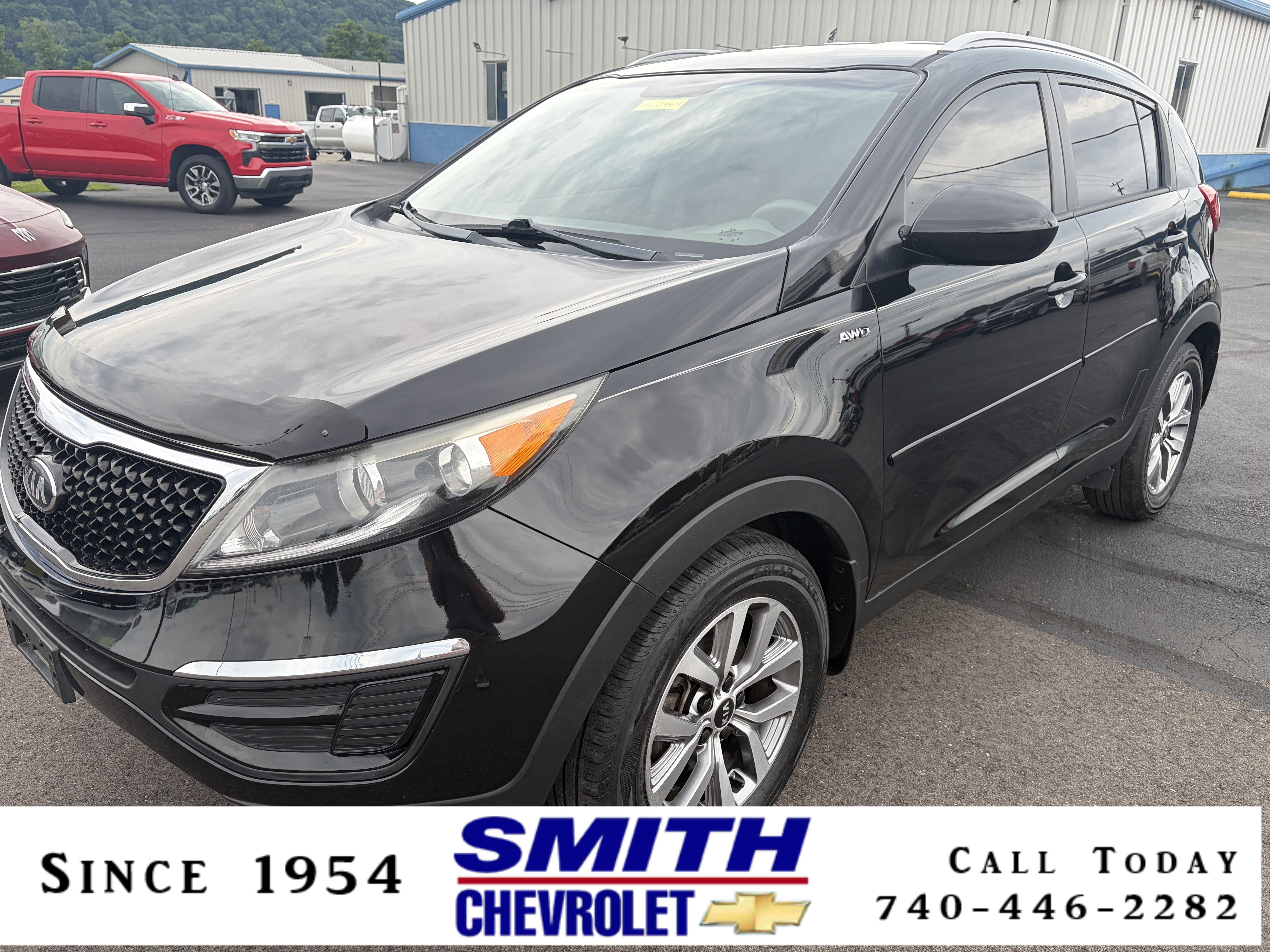 2016 Kia Sportage LX in Other — front three-quarter view